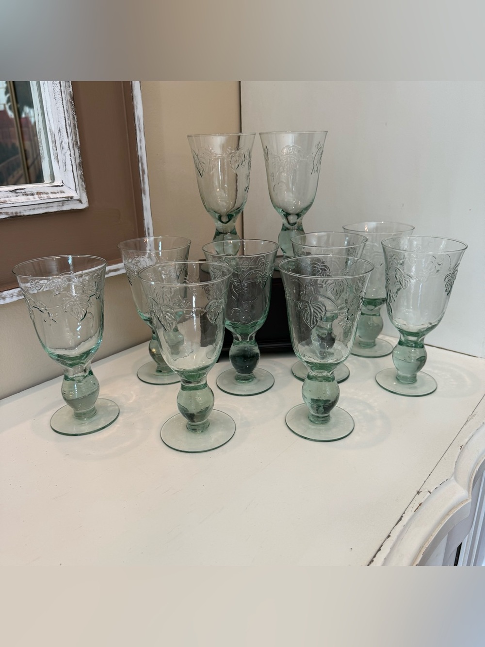 Vintage Light Green Embossed Leaf & Vine Water Wine Goblet 7” Glass